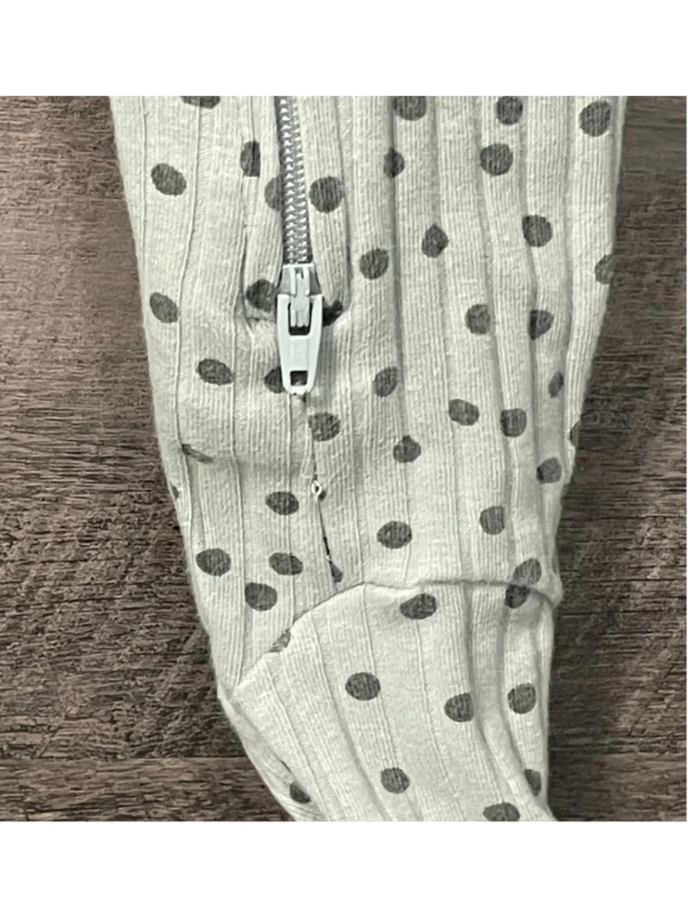 Kate Quinn Organic Cotton Ribbed 2 Way Zip Footie Sleeper Sage Polka Dot 6-9m